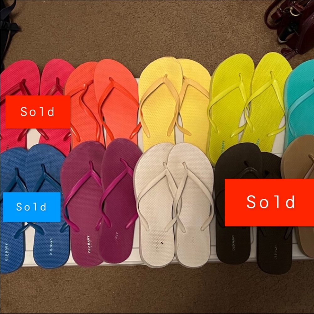 🍄Old Navy Flip Flip Sandals Lot of 6